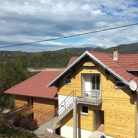 Tara Lake Apartments Jevtici Luaran gambar