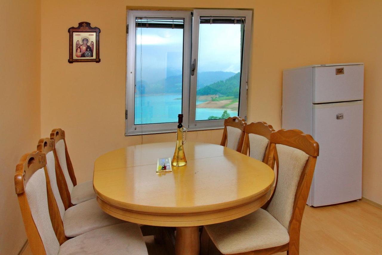 Tara Lake Apartments Jevtici Luaran gambar