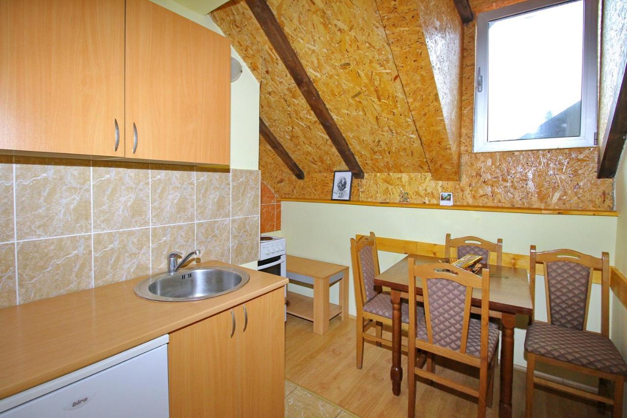 Tara Lake Apartments Jevtici Luaran gambar