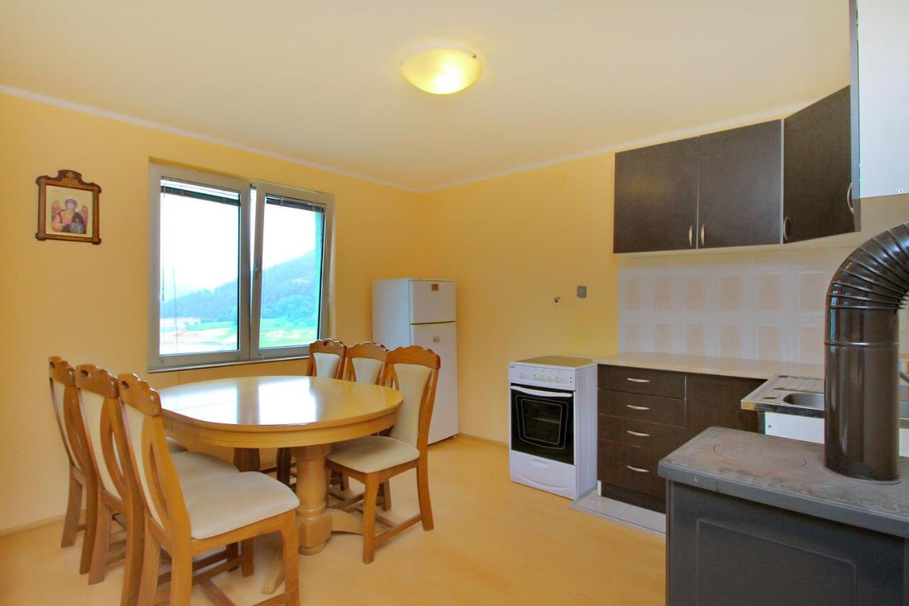 Tara Lake Apartments Jevtici Luaran gambar